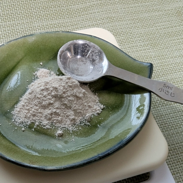 小さじ1杯強の菊芋パウダー